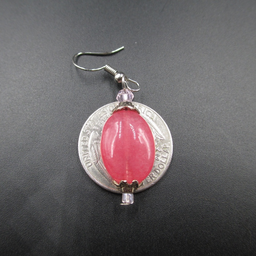 Vintage Red Glass Dangle Earrings - Picture 3 of 3